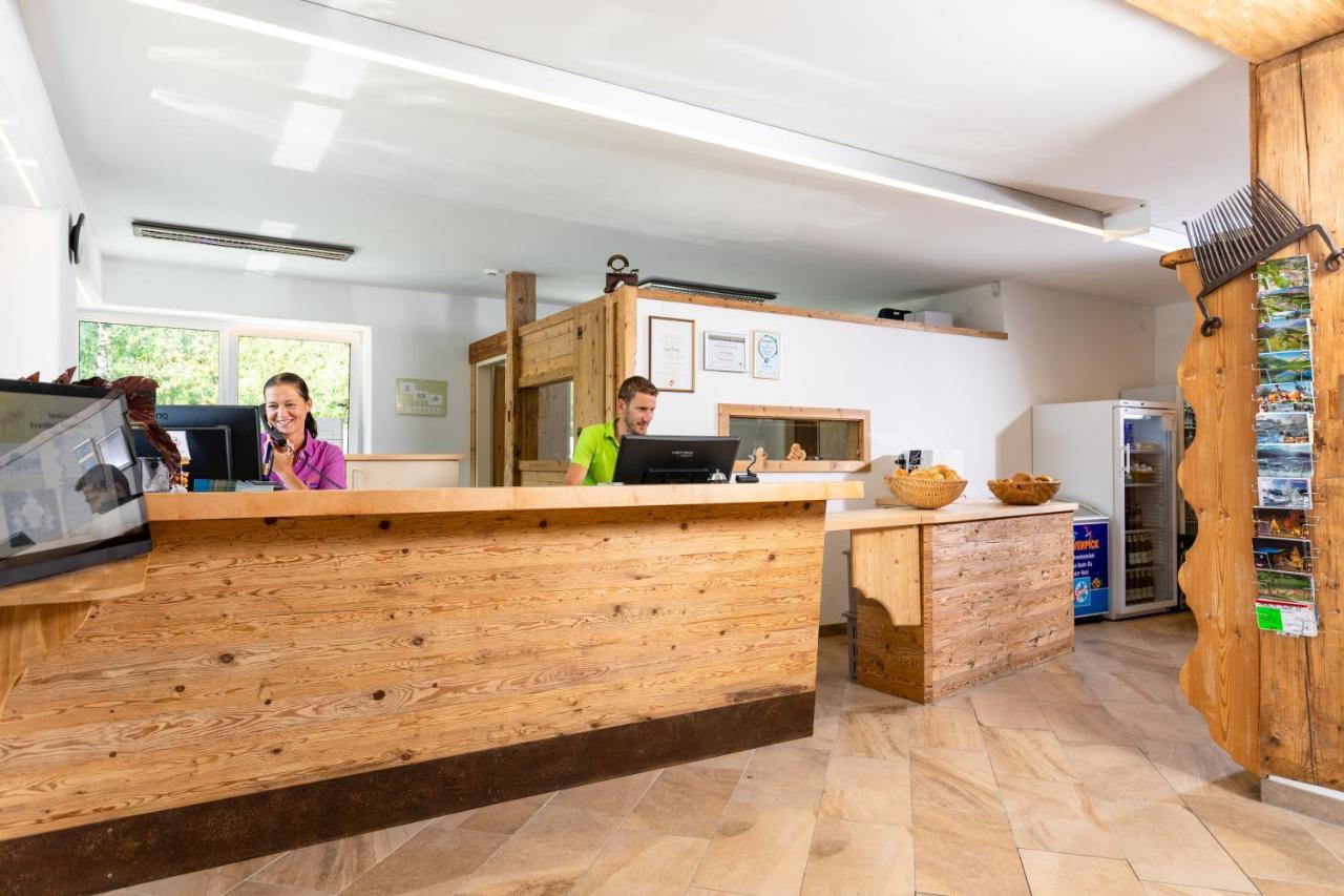 קראמסאך Appartements Stadlerhof מראה חיצוני תמונה